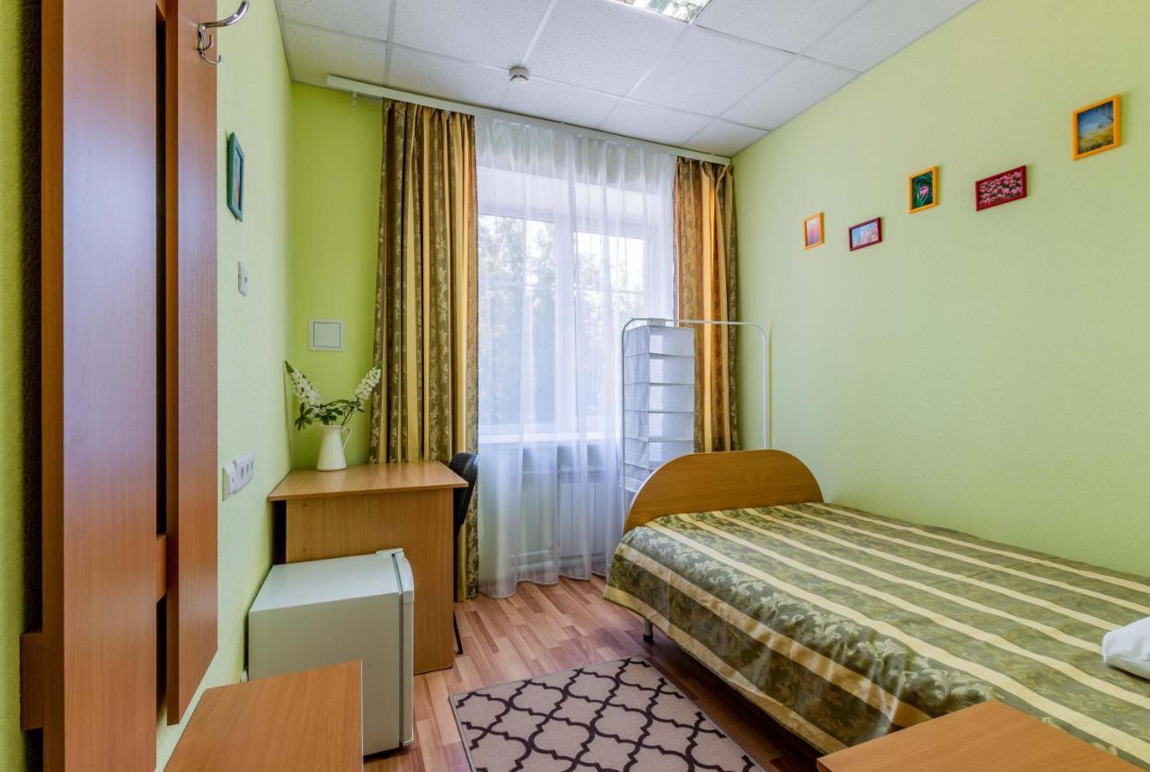 Gostinica Bolsoi Ural Hotel Jekaterynburg Zewnętrze zdjęcie