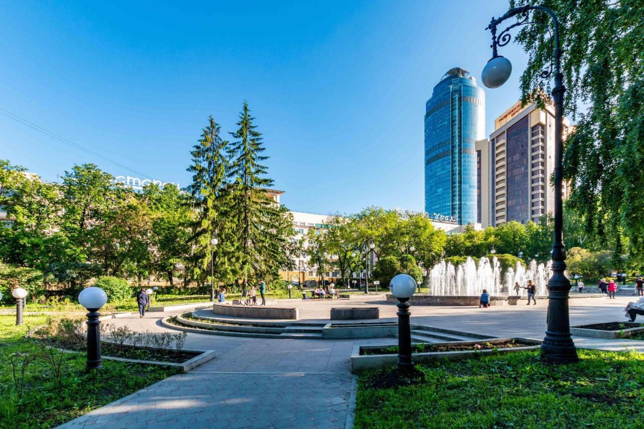 Gostinica Bolsoi Ural Hotel Jekaterynburg Zewnętrze zdjęcie