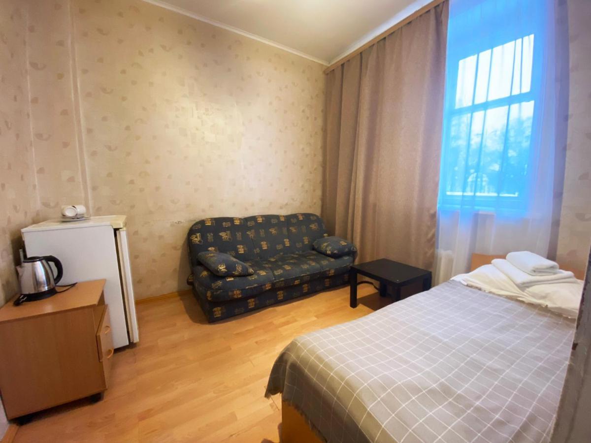 Gostinica Bolsoi Ural Hotel Jekaterynburg Zewnętrze zdjęcie